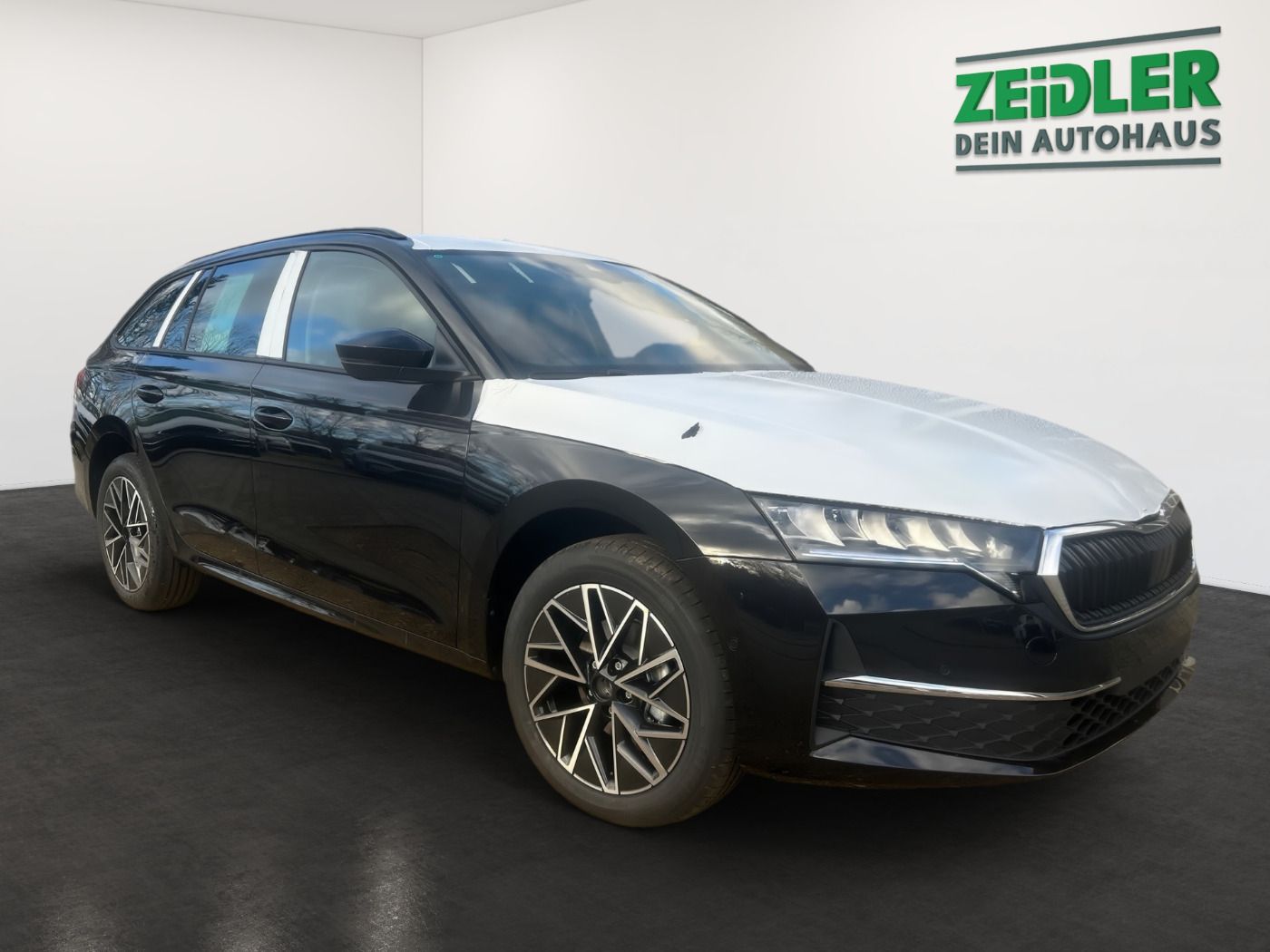 Skoda Octavia Combi 2.0 TDI DSG Selection ACC*NAVI*RFK imagem 2