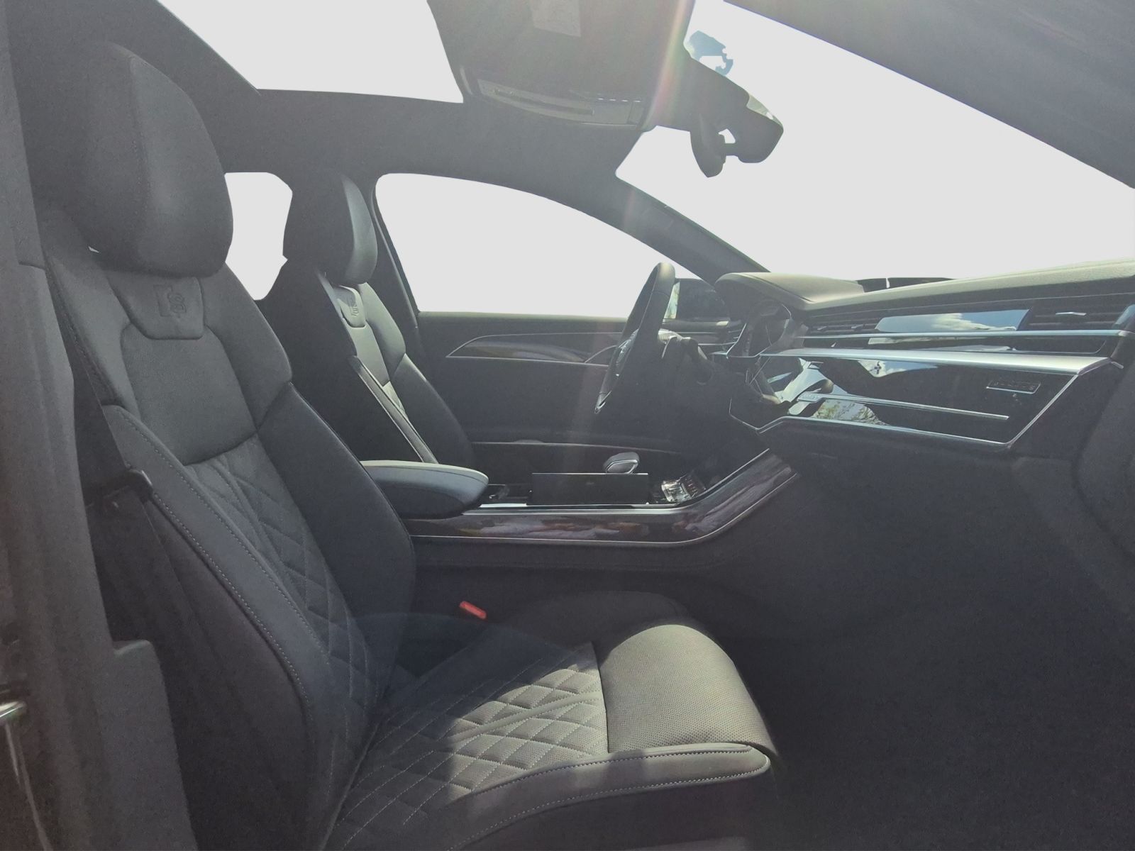 Audi S8 - Bild 18