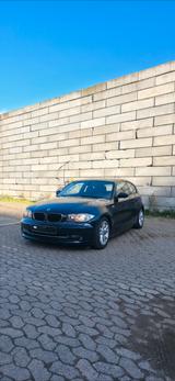 BMW 118i - - BMW 118: Coupe