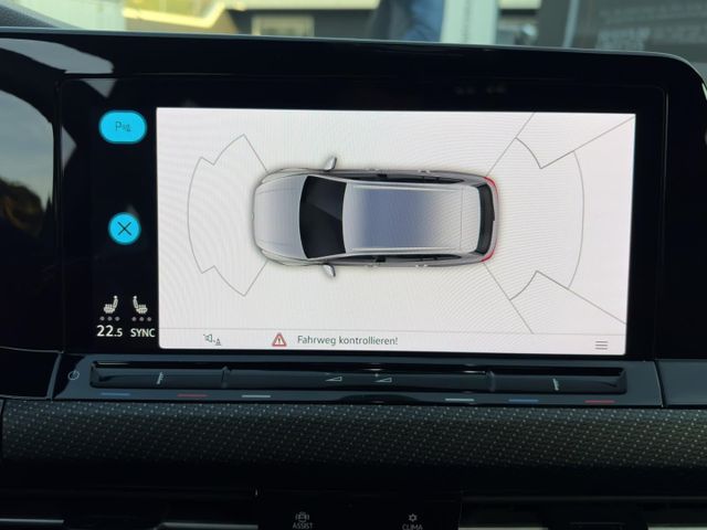 Volkswagen Golf R-Line 1.5 TSI °LED°ACC°Navi°SHZ°PDC°