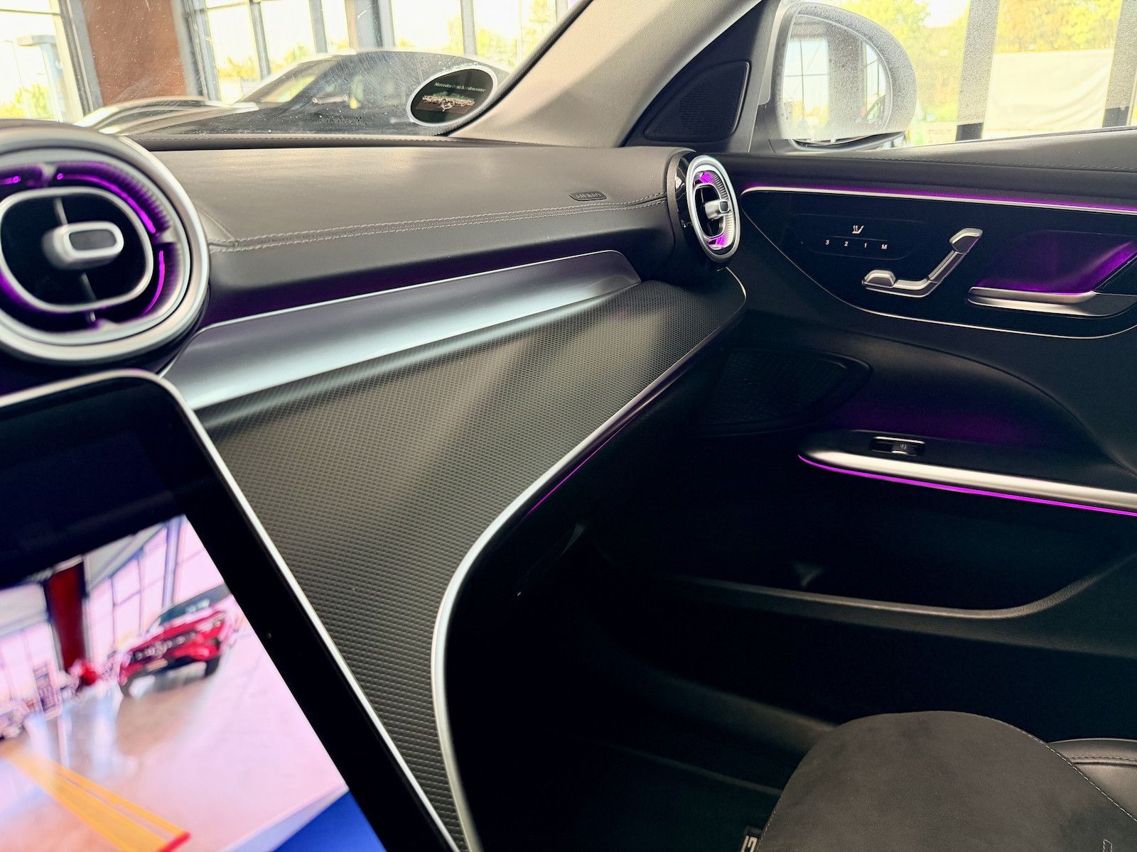 Mercedes-Benz C 220 d AMG Pano Kamera Distronic Memory MBUX KE foto 16