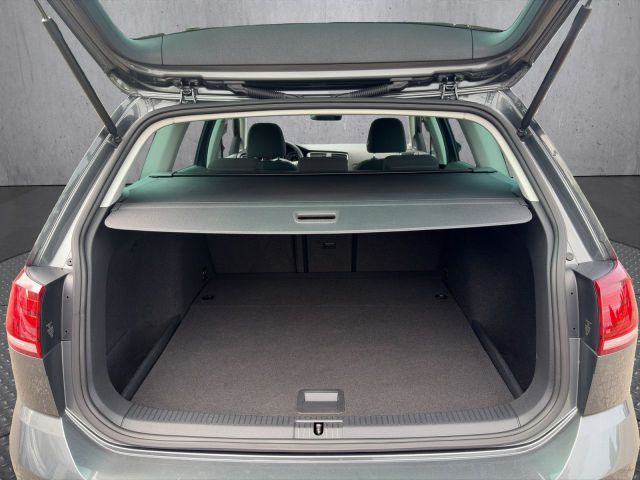 Golf VII Variant IQ.DRIVE 1.5 TSI RFK/SHZ/STHZG