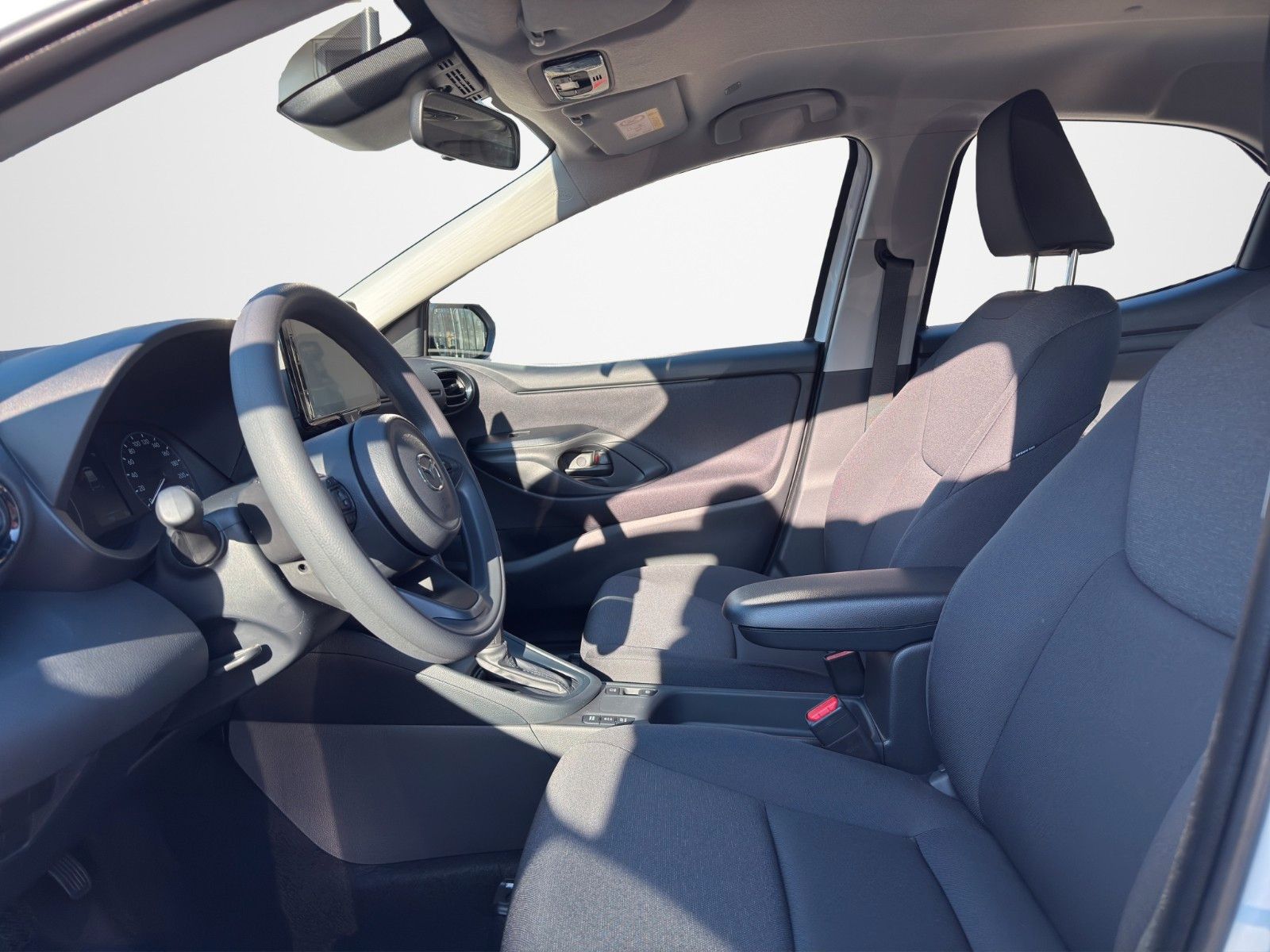 Mazda 2 Hybrid - Bild 9