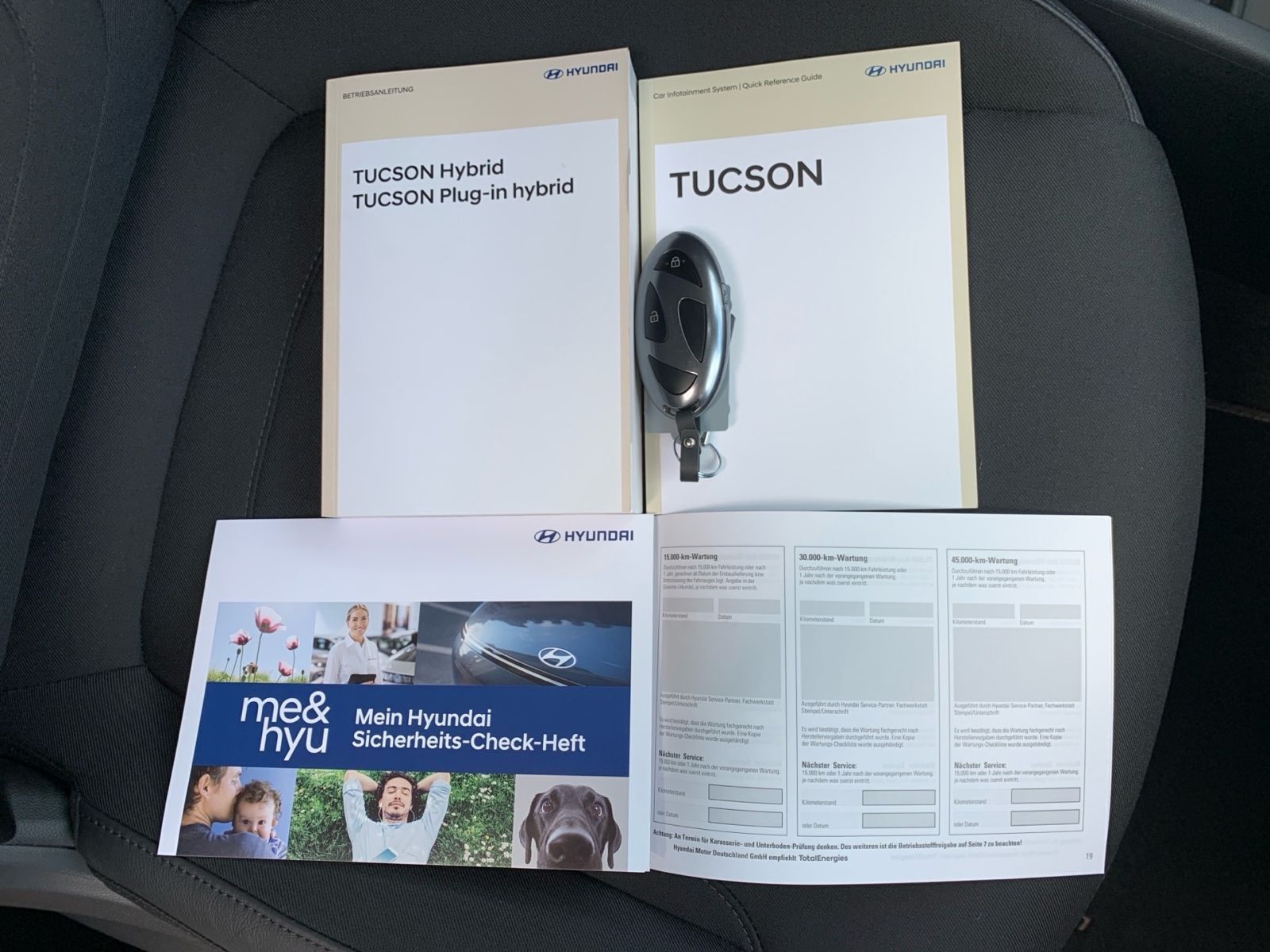 Fahrzeugabbildung Hyundai TUCSON 1.6 T-GDI Trend Hybrid Navi LED