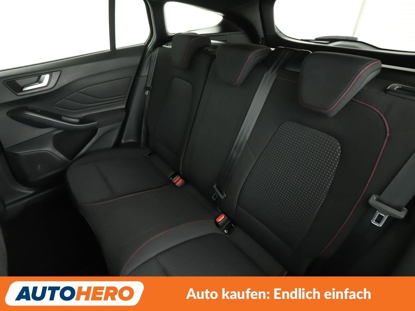 Ford Focus 1.5 EcoBoost ST-Line Aut.*NAVI*LED*CAM*