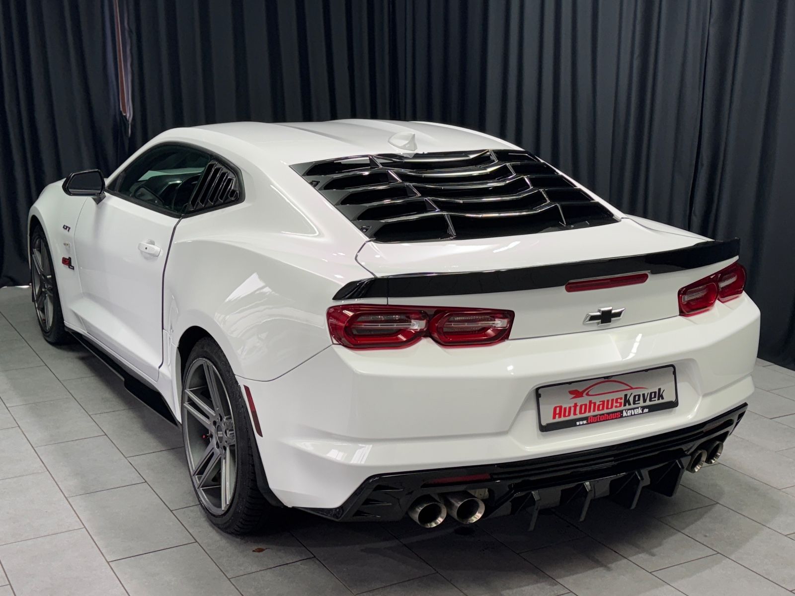 Fahrzeugabbildung Chevrolet Camaro Coupé SS LT1|SCHALTER|NAVI|LEDER