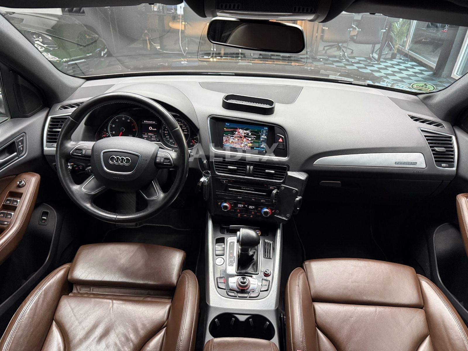 Audi Q5 2.0 TFSI quattro °WASSERPUMPE + BREMSEN NEU°