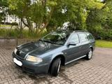 Skoda Soda Octavia  1.9 TDI TÜV 05/27 - Skoda Octavia aus 2004 mit Diesel-Antrieb