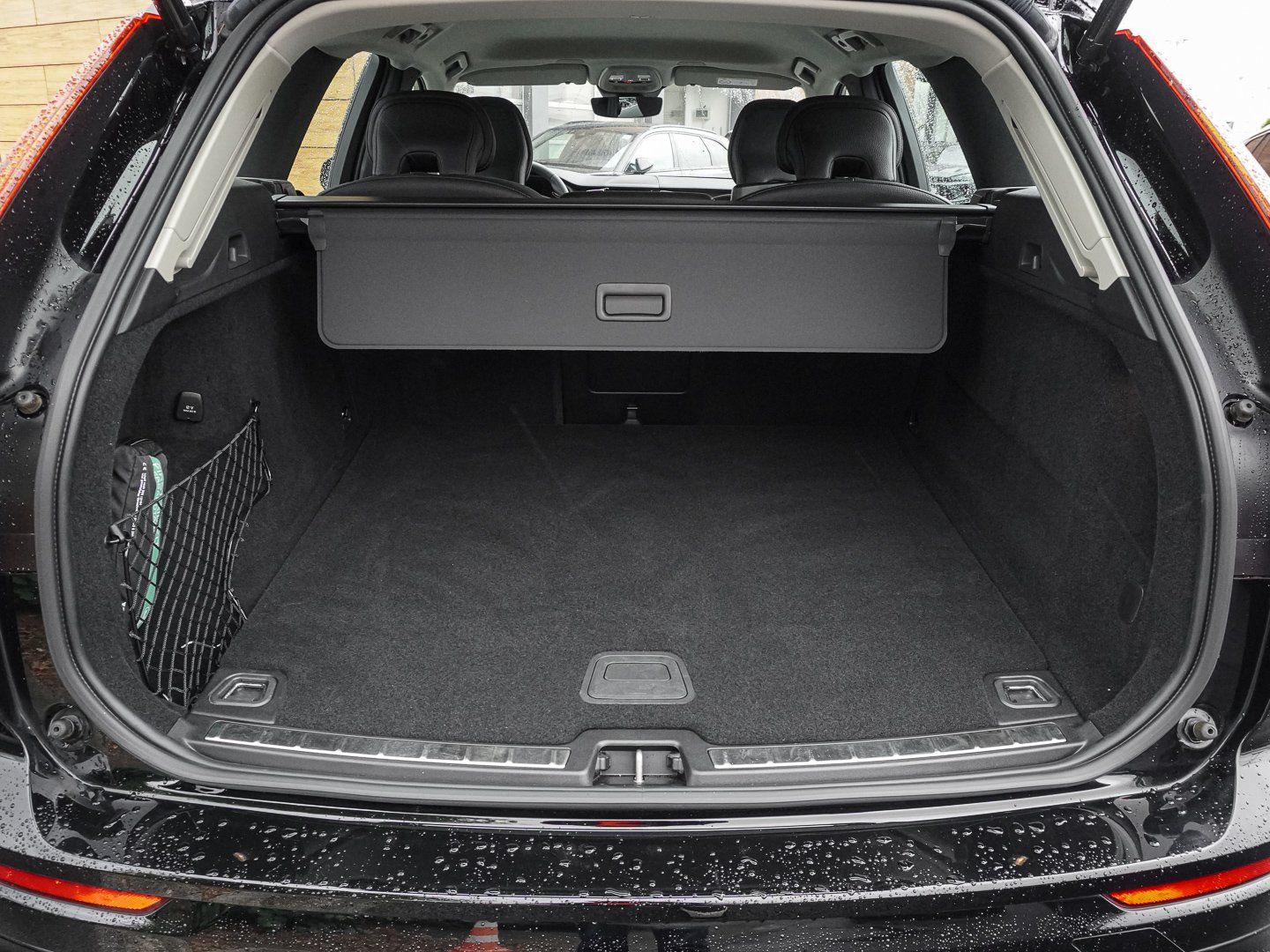 Volvo XC60 B4 B Plus Dark H&K 19ZOLL FRONTHZG SHZ-HI foto 18