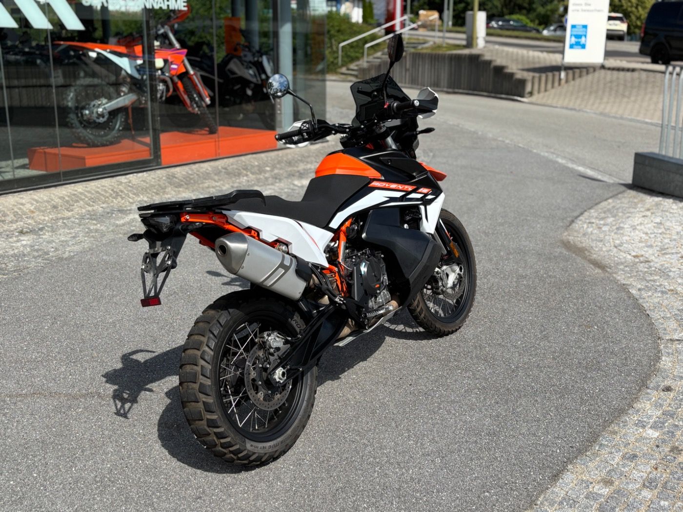 Fahrzeugabbildung KTM 890 Adventure R