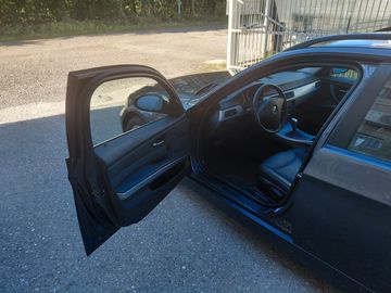 BMW 320 - 10