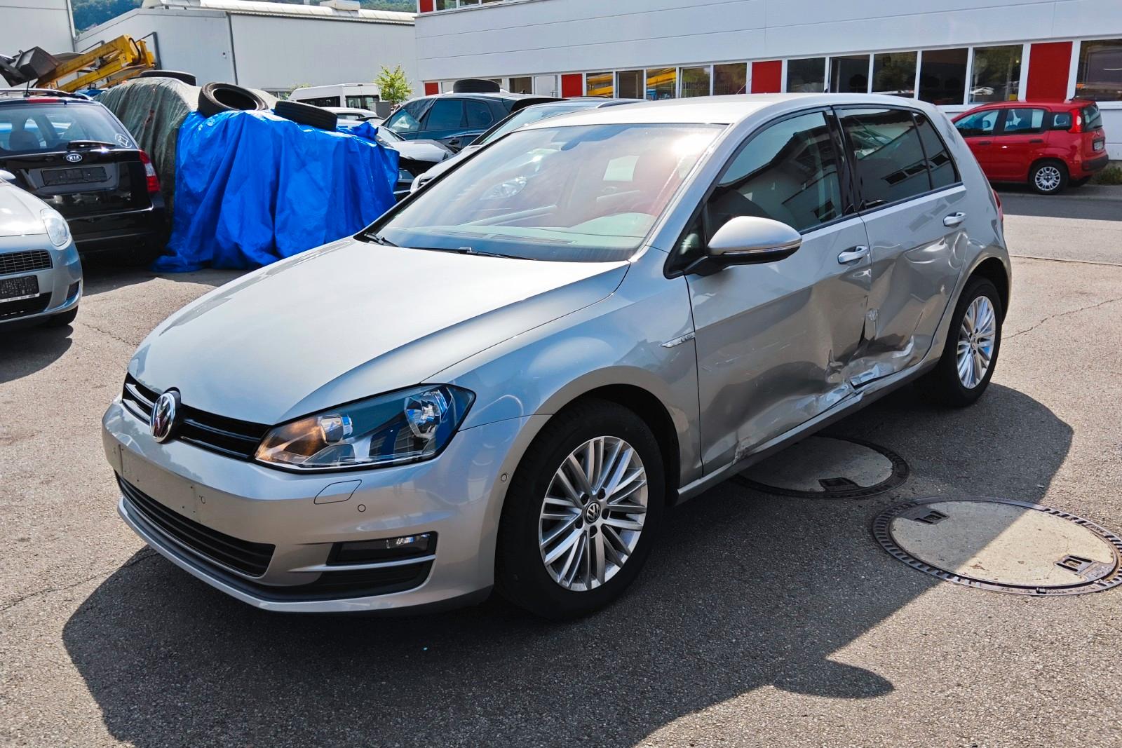 Volkswagen Golf VII Lim. Cup BMT Seitenschaden