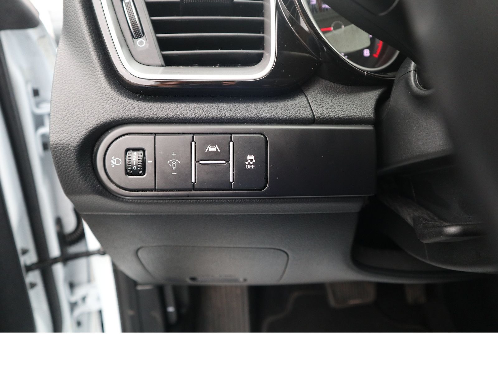 Fahrzeugabbildung Kia cee´d Sportswagon Ultimate 1.5 DCT CAM SHZ NAVI