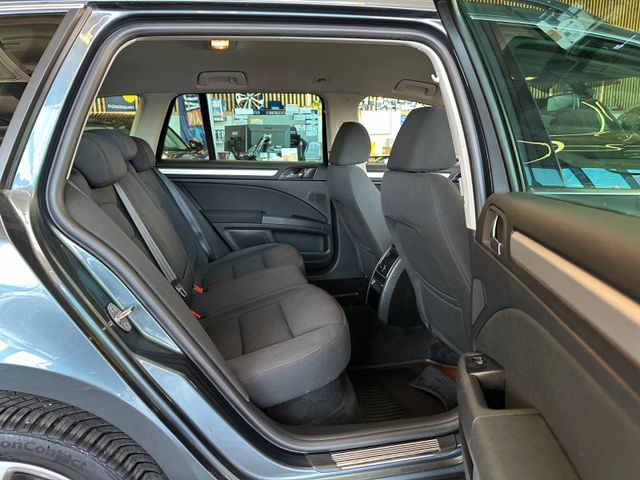 Skoda Superb Combi Exclusive *Navi*BiXenon*