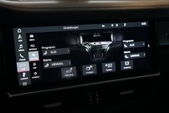 PORSCHE Cayenne S | InnoDrive | Pano | Matrix | AHK PORSCHE Cayenne S | InnoDrive | Pano | Matrix | AHK