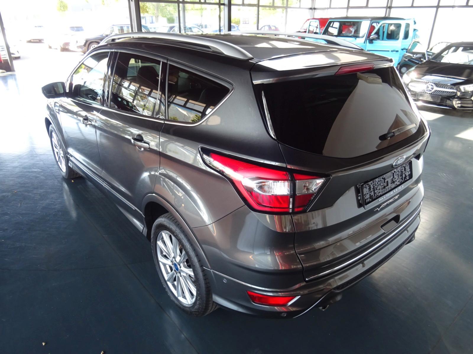 Ford Kuga TDCi 4x4 Vignale/ Navi/ BiXenon/ AHK/ 1Hand