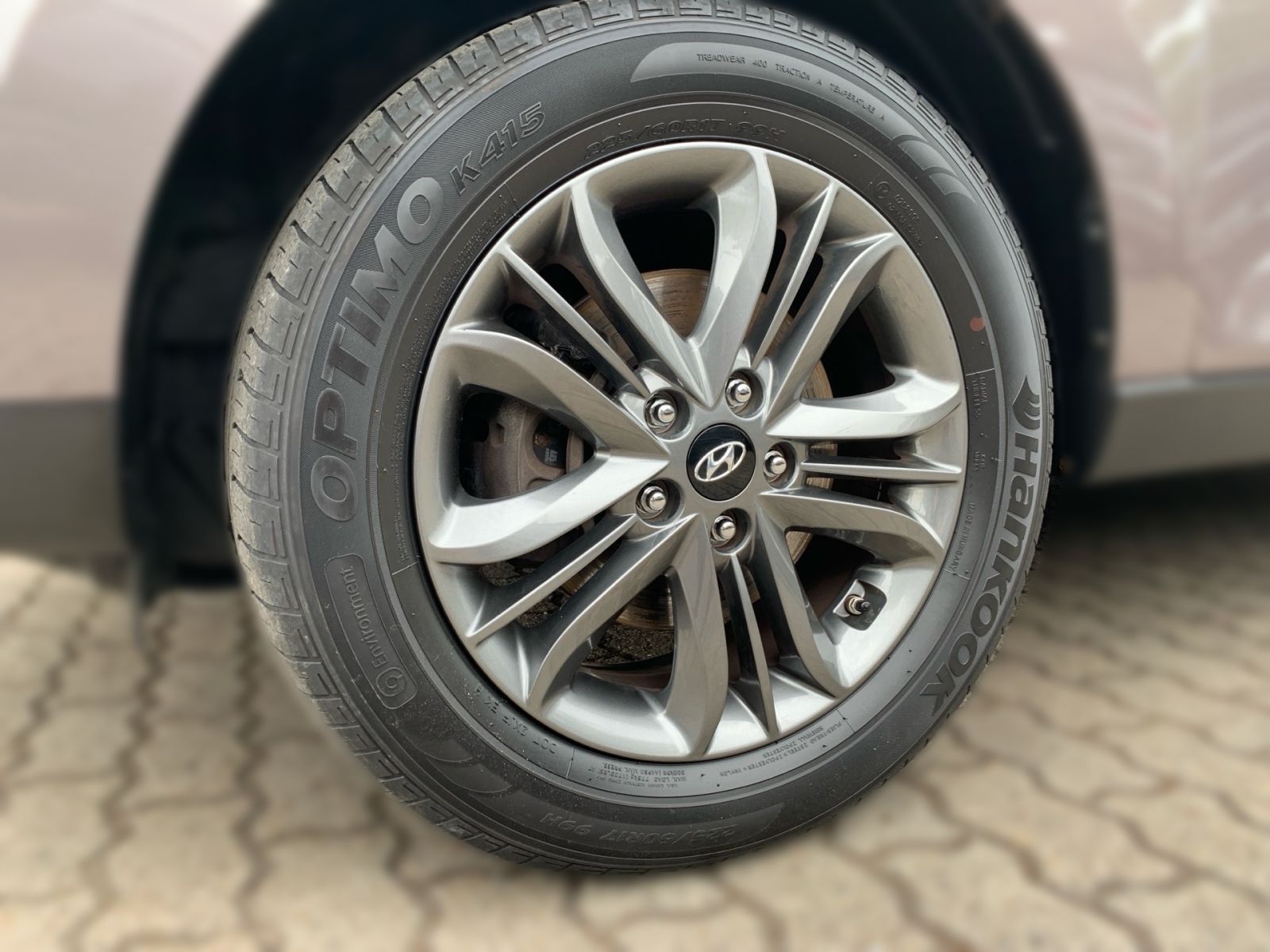 Fahrzeugabbildung Hyundai ix35 Trend AHK Sitzheizung 1Hd