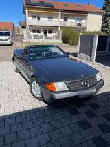Mercedes-Benz SL 300 24V Mercedes Benz R129 - Oldtimer - Mercedes-Benz SL 300 mit Benzin-Antrieb: Cabrio, R129