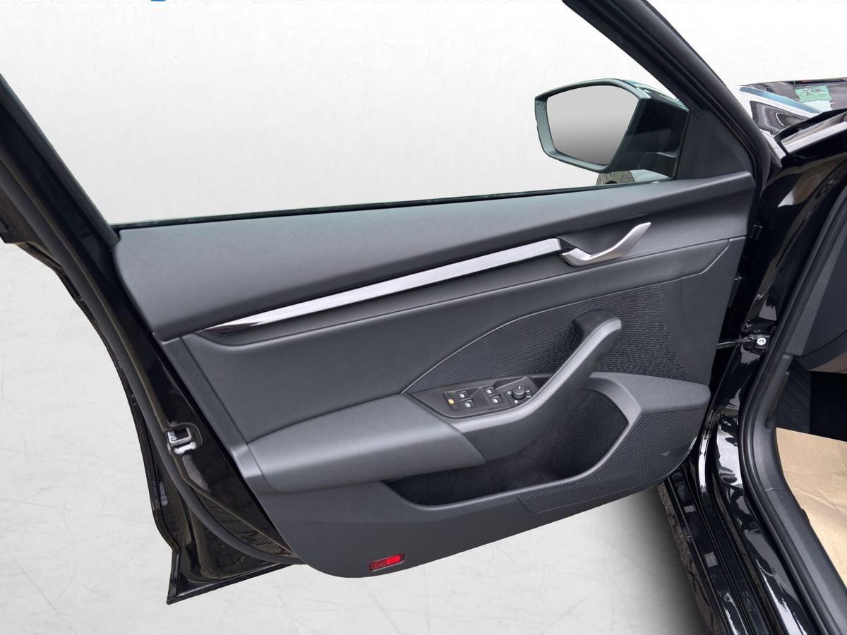 Skoda Octavia - Bild 8