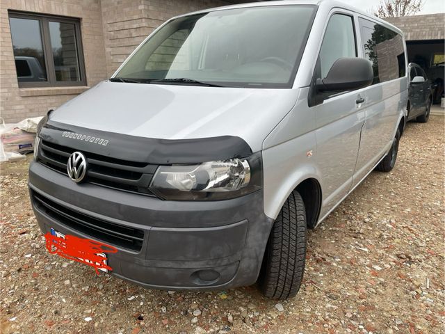 Volkswagen VW T5 Transporter 2.0 TDI  Bulli  9 Sitze ...