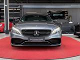Mercedes-Benz Mercedes C63 AMG Drive Control/Spurhalter/Head-u - graue Mercedes-Benz C 63 AMG