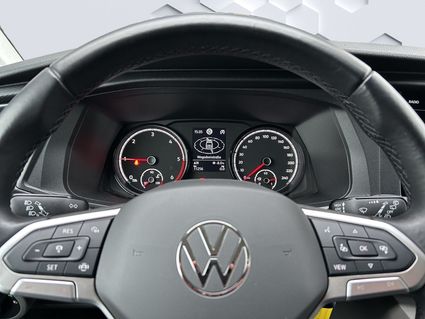 T6.1 Kasten 2,0l TDI 5-Gang AHK Navi LED ACC App