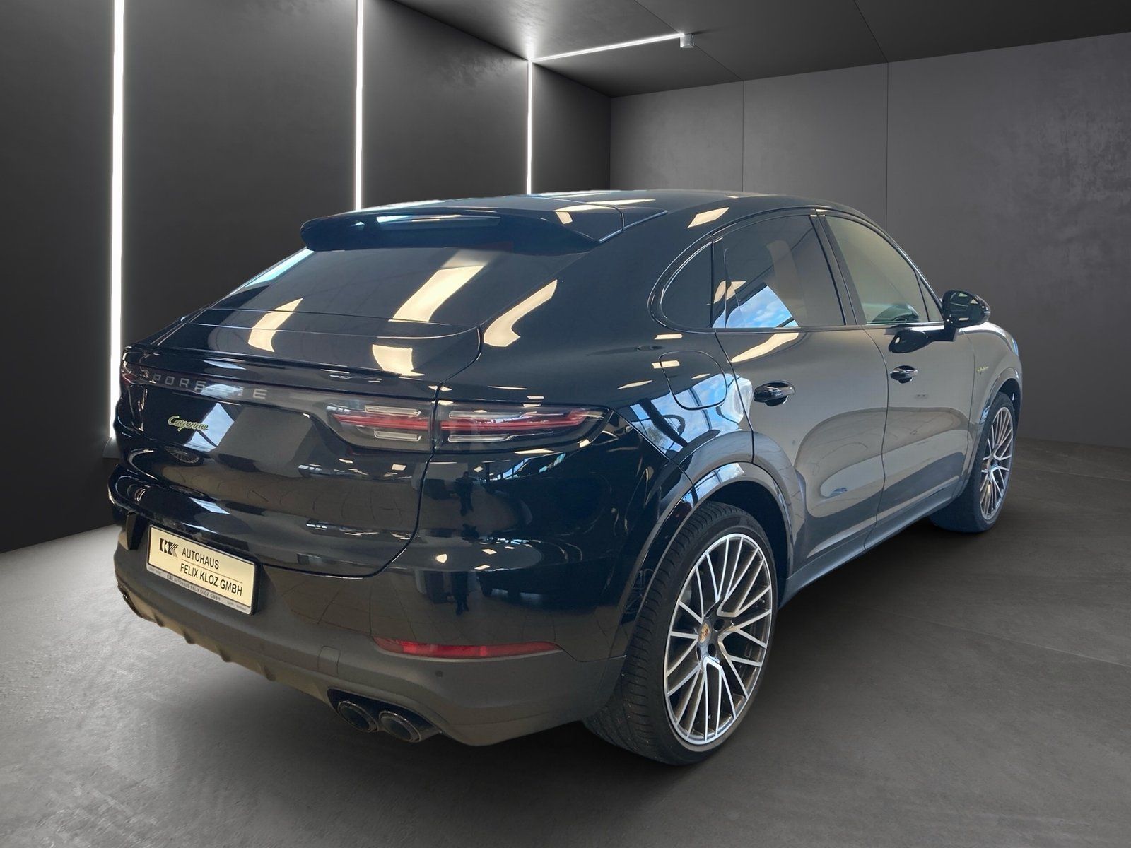 Fahrzeugabbildung Porsche Cayenne Coupe Hybrid Platinum*AHK*Luft*Pano*22"*