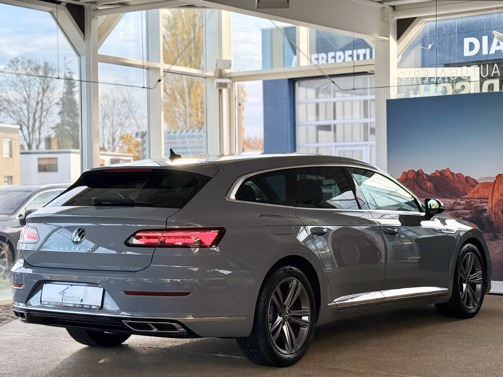 Volkswagen Arteon *SB*2.0 TDI*DSG*R-Line*AHK*CAM*MATRIX*ACC, миниатюра 8