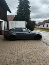 BMW 320i E90 - TÜV 12/27 - BMW 320: 320i E90