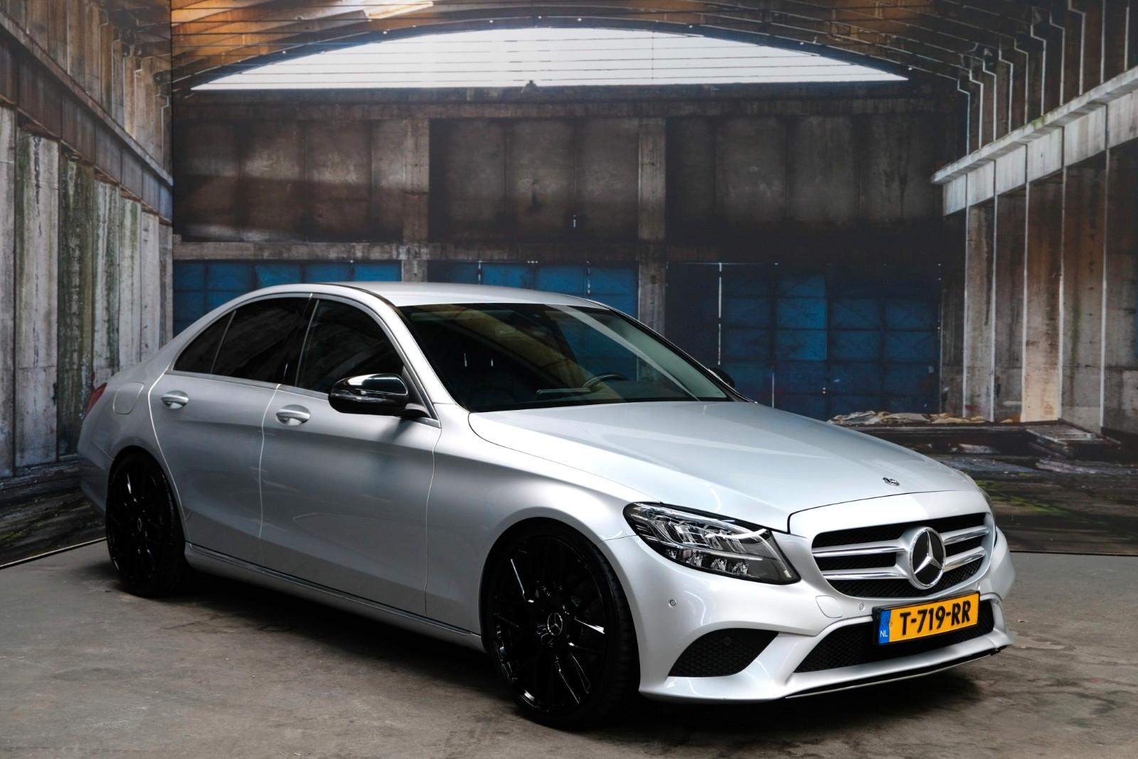 Mercedes-Benz C 180 C180 d Aut Lim Avantgarde*LED*Leder*Navi*Keyless