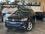 Volkswagen Touareg V6 TDI BMT *R-Line*AHK*PANO*BI-XENON* - Volkswagen Touareg: V6 TDI R Line