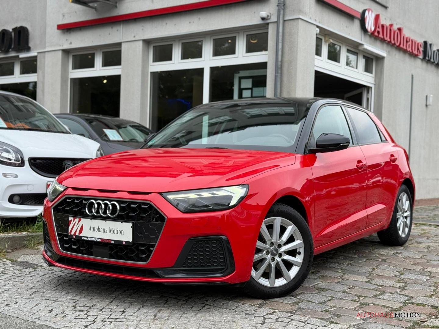 Audi A1 Sportback 30 TFSI S-tronic Apple CarPlay LED