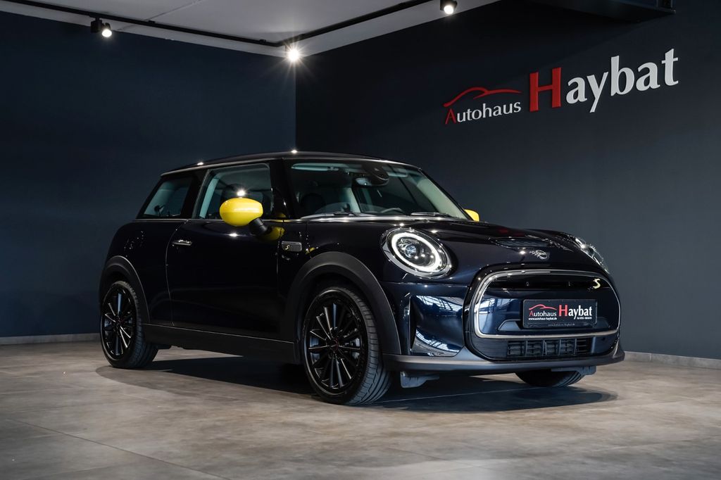 Image of MINI Cooper SE