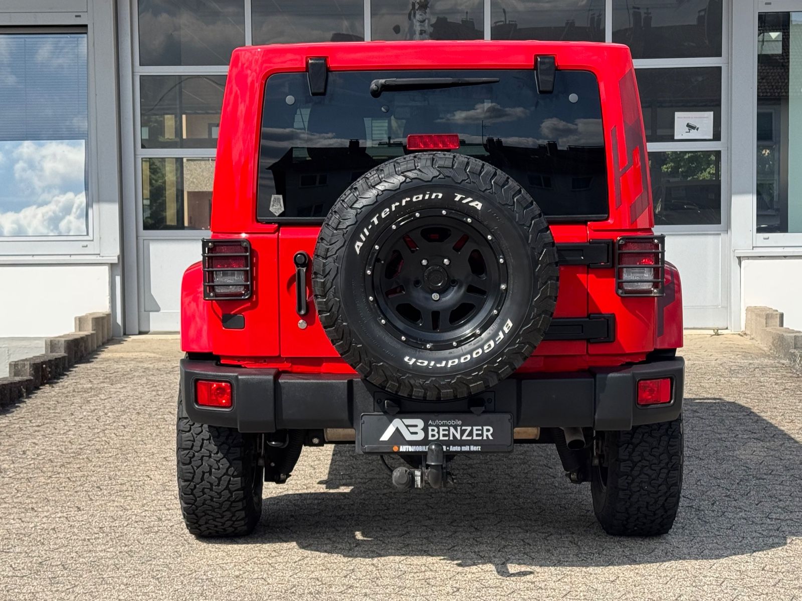 Fahrzeugabbildung Jeep Wrangler Unlimited Night Eagle/SOFT-Top/Daystar/