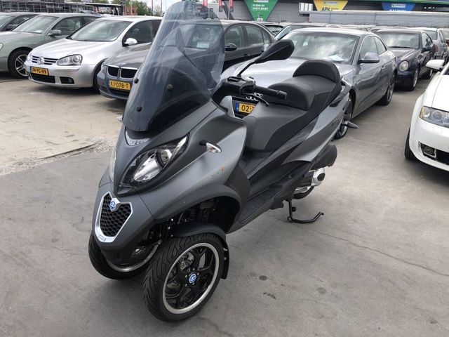 Piaggio Scooter 300 LT MP3 Sport ABS