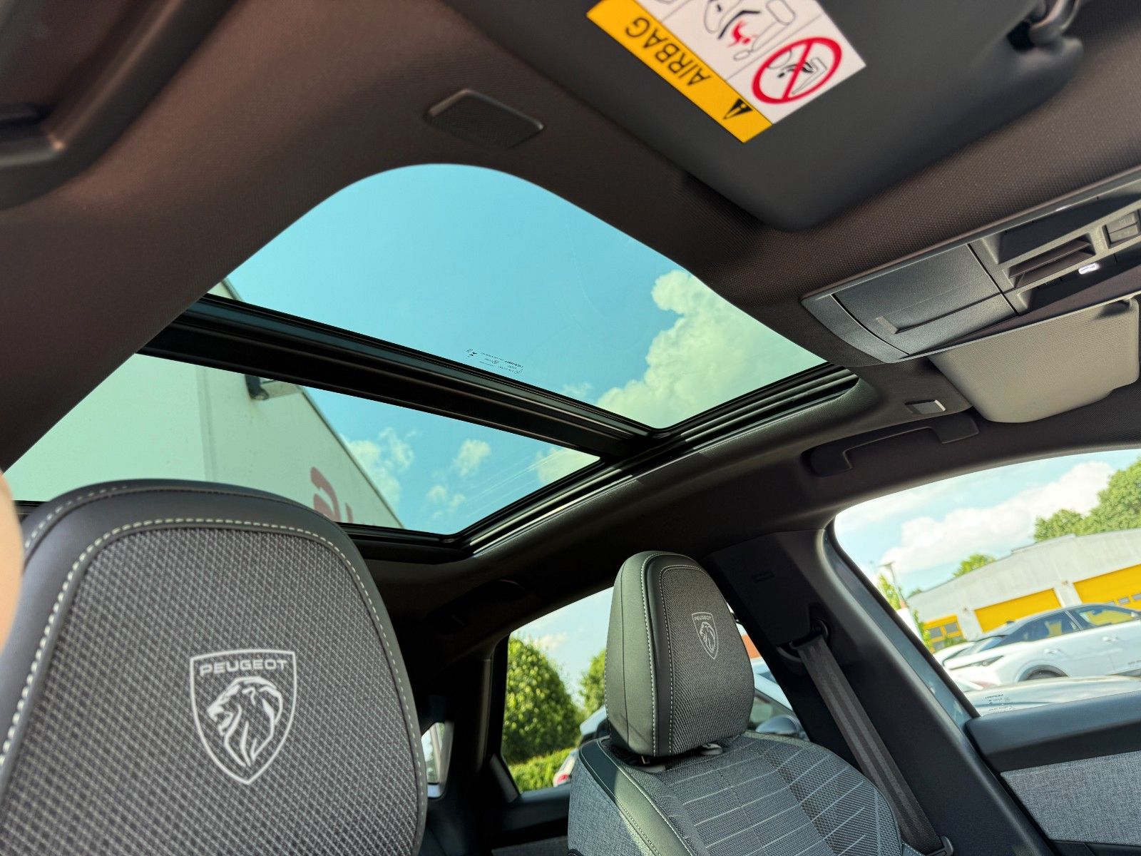 Peugeot 3008 - Bild 11