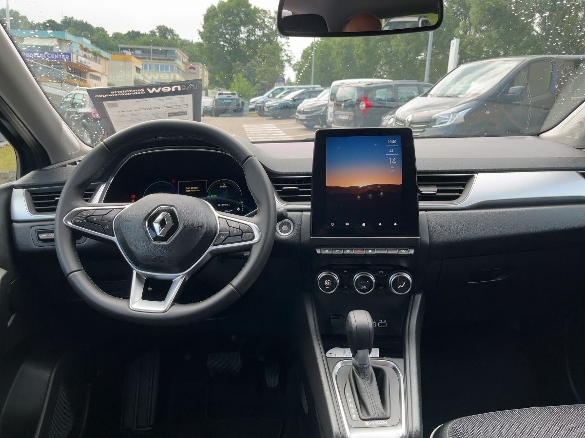 Fahrzeugabbildung Renault Captur TECHNO Plug-in 160 SHZ GJR 9,3"Toch