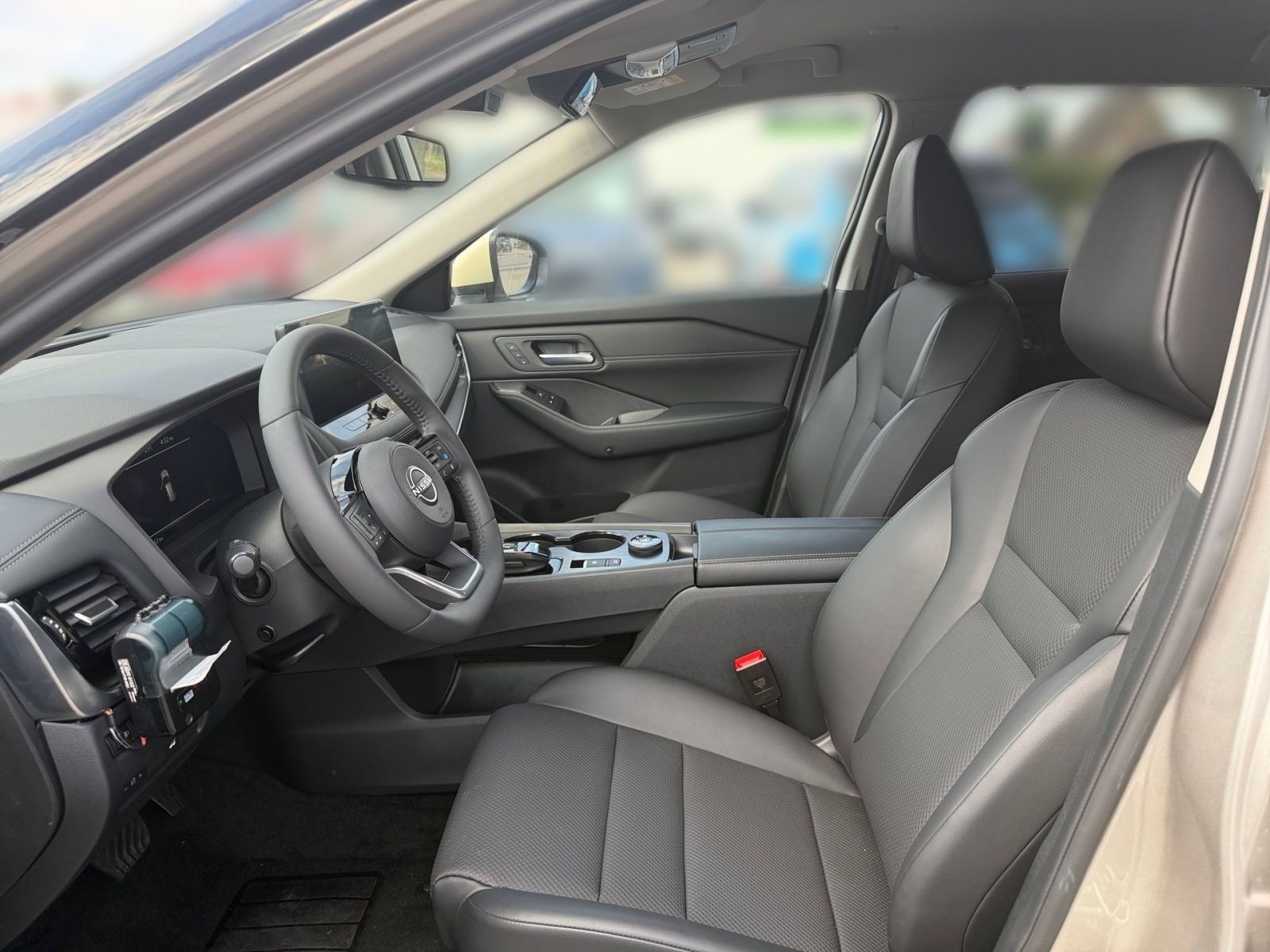 Fahrzeugabbildung Nissan X-Trail 1.5 VC-T e-Power N-Trek e-4orce TAXIUMBA