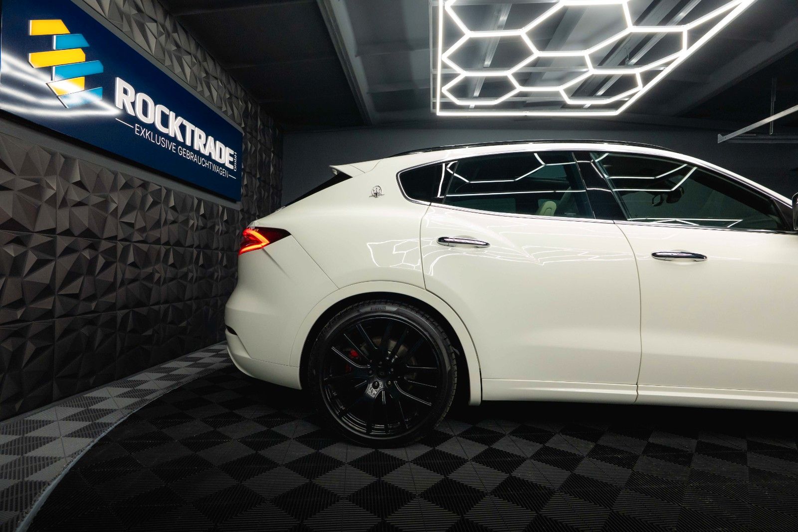 Fahrzeugabbildung Maserati Levante S V6 SQ4 GranSport 4WD *21Zoll*Panorama*