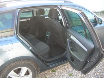 Skoda Octavia - 10