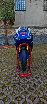 Yamaha YZF-R1 RN22 - YAMAHA 2011 R1