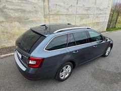 SKODA Octavia Combi Style 2.0TDI 150PS DSG LED ACC