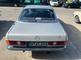 Mercedes-Benz 230C Coupe, Schiebedach, Barockfelgen - Mercedes-Benz 230 mit Benzin-Antrieb: Coupé