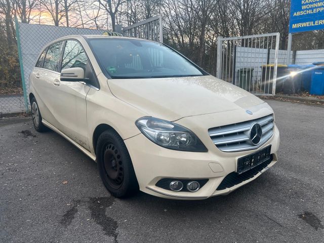 Mercedes-Benz B 180 CDI / d SHZ KLIMA NAVI RKAM BTH