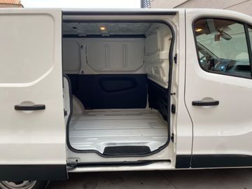 Renault Trafic - 9