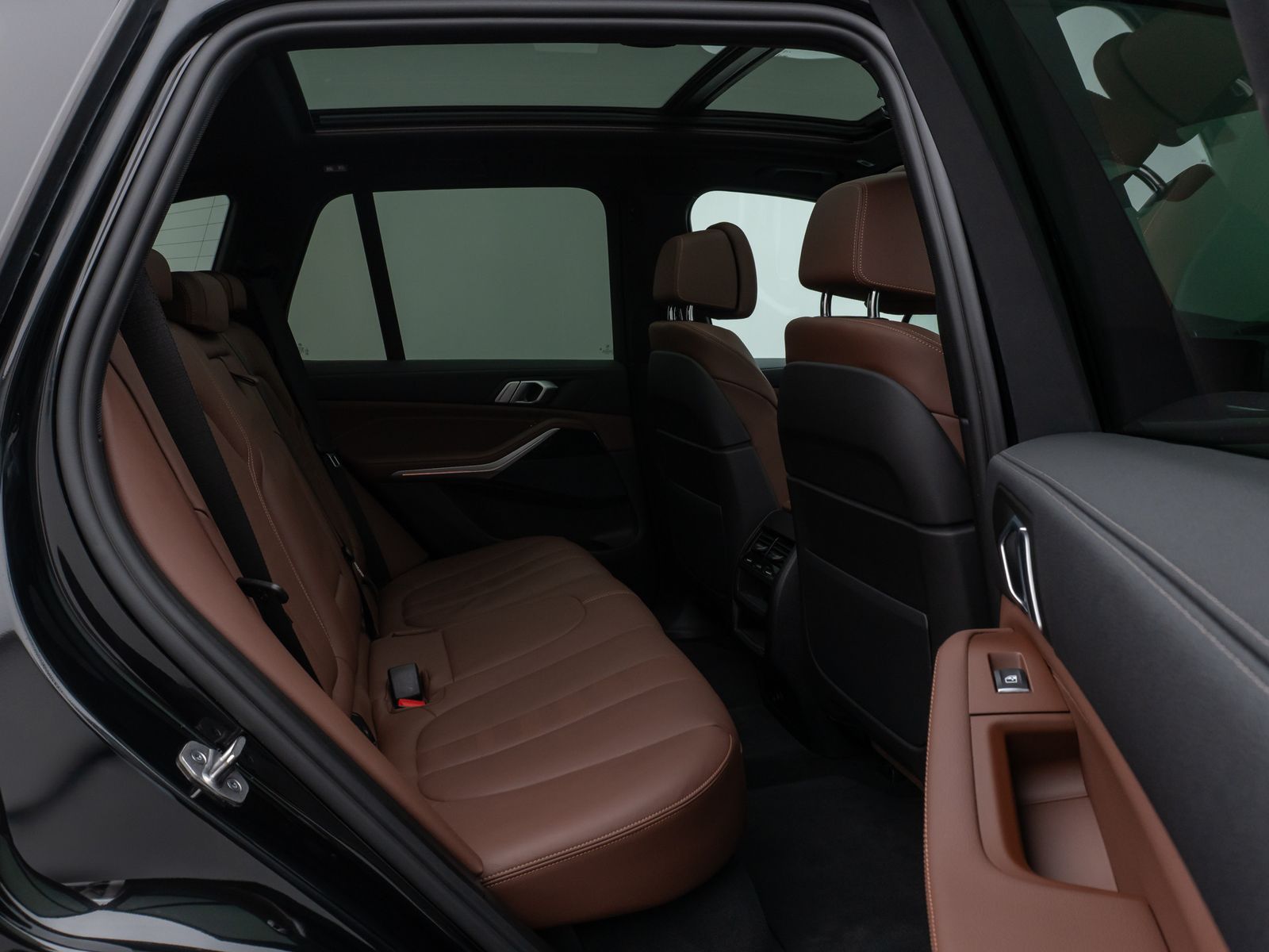 Fahrzeugabbildung BMW X5 xD30d M Sport Panorama Laser Kamera HUD HiFi