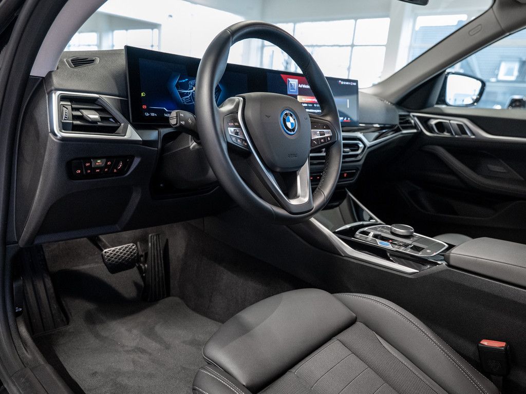 BMW i4 - Bild 27