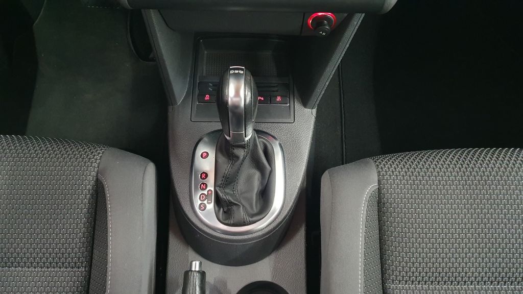 1.4 TSI DSG*Bi-Xenon*AHK*PANO*KAMERA*NAVI