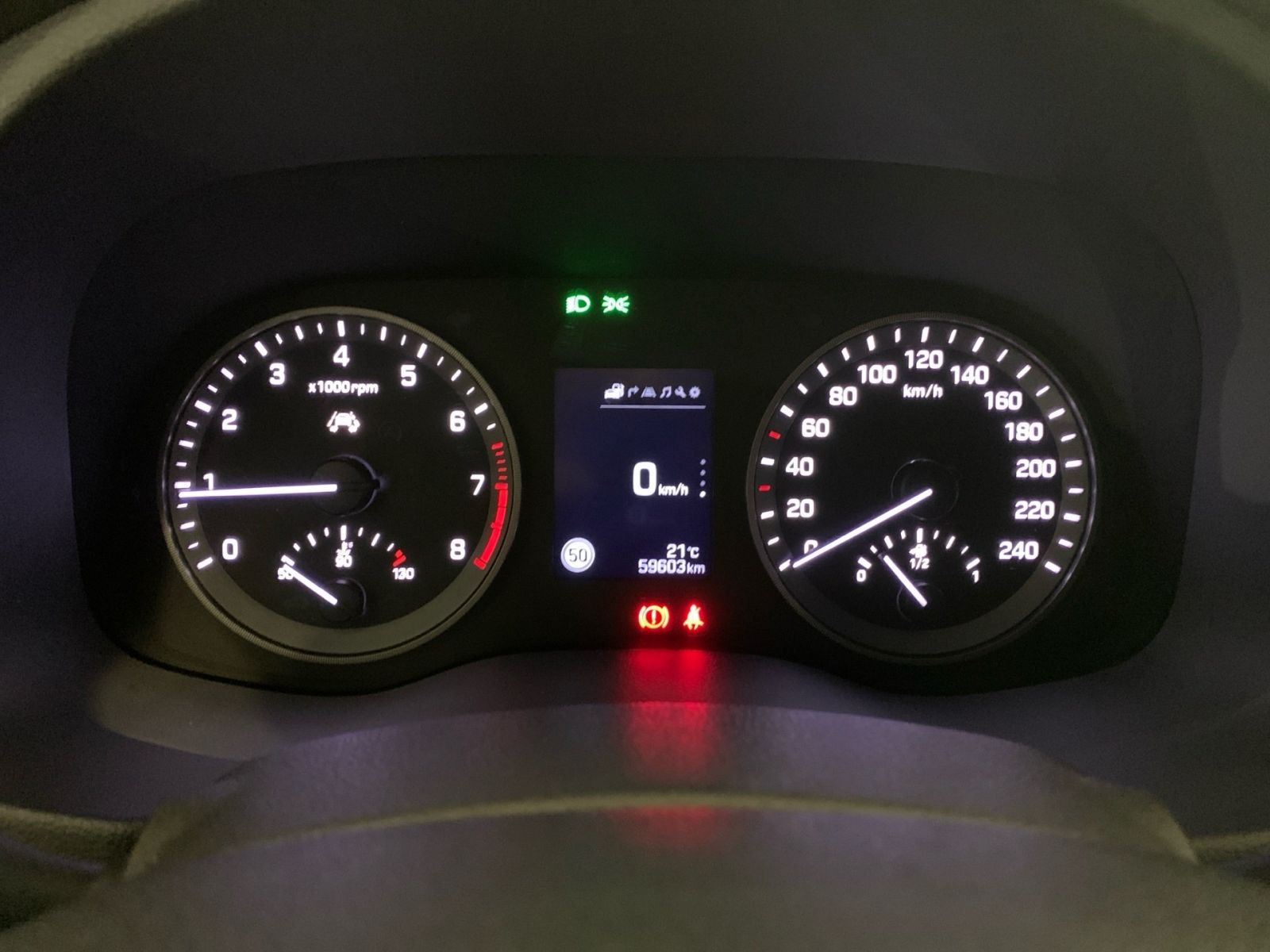 Fahrzeugabbildung Hyundai TUCSON 1.6 Passion Navi Allwetter