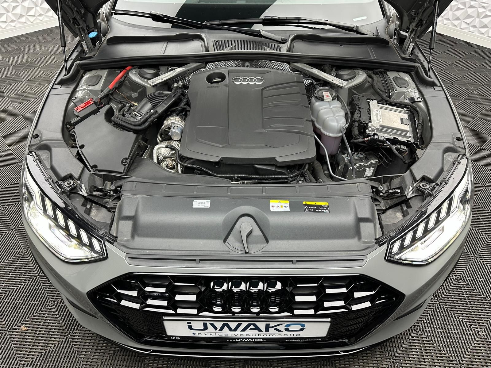 Fahrzeugabbildung Audi A4 40 TDI QUA/S-LINE/COMPETITION/MATRIX/PANO/B&O